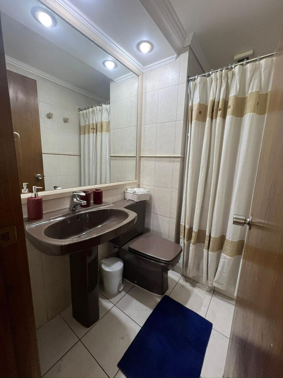 Apartamento Amplio Depto En Barrio El Golf - Free Parking